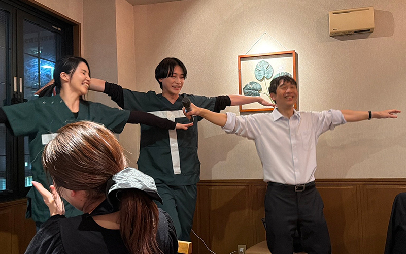 新年会、石本先生送別会